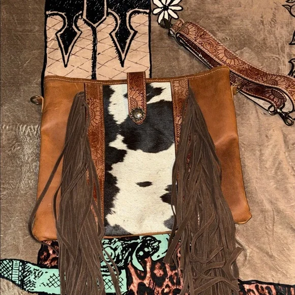 MYRA EUC Brown and Tan Fringe Leather Bag - Picture 1 of 9